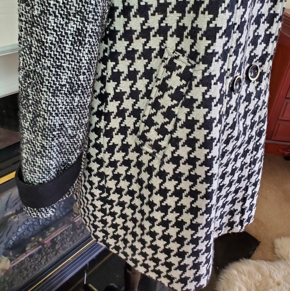 EXPRESS Multi Pattern Houndstooth Coat - Picture 4 of 8